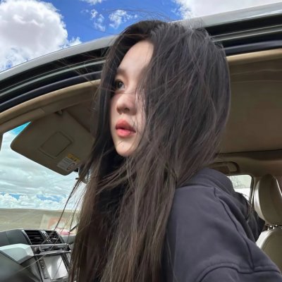 我的同桌是校花